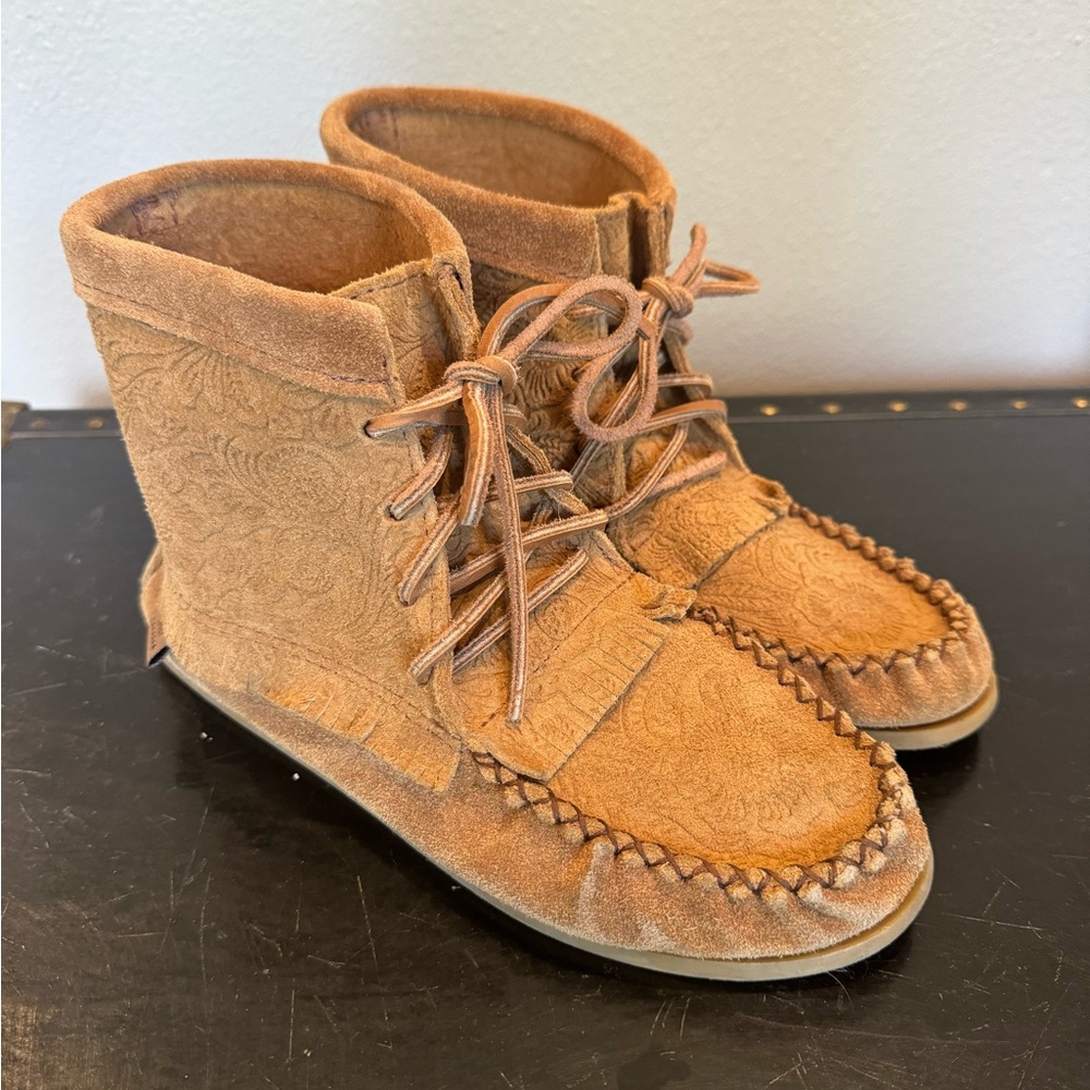 Embossed Ankle Moccasins